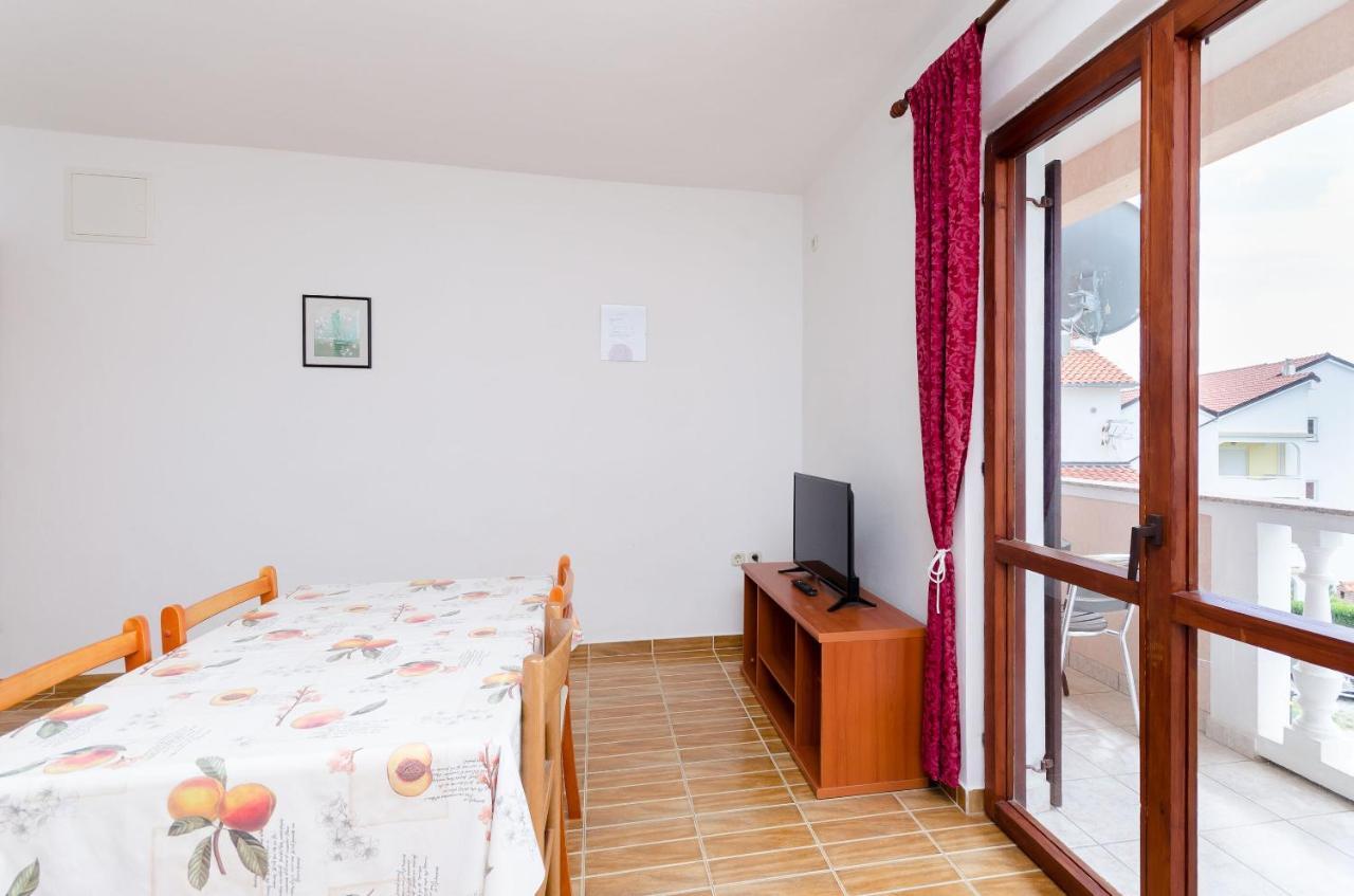 Apartments Dragan Lopar Esterno foto