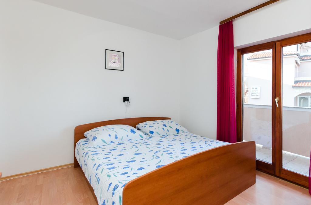 Apartments Dragan Lopar Esterno foto