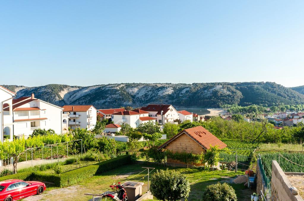 Apartments Dragan Lopar Esterno foto