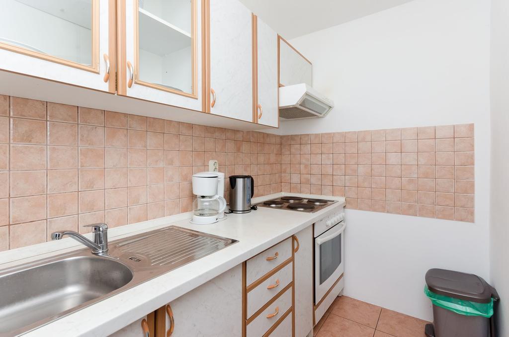Apartments Dragan Lopar Esterno foto